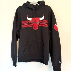 🐂 Chicago Bulls New Era Hoodie - XL